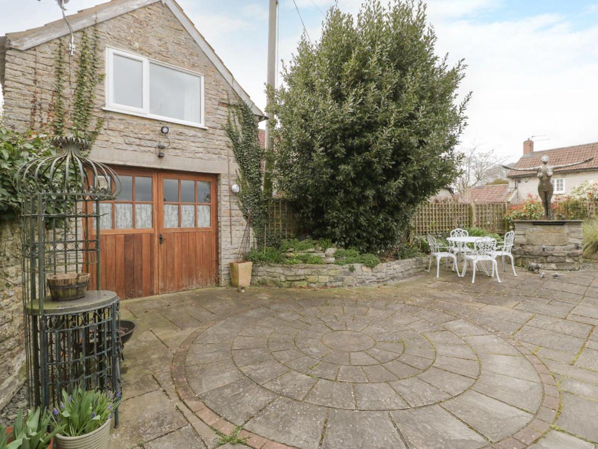 The Coach House Villa Somerton  Exterior photo